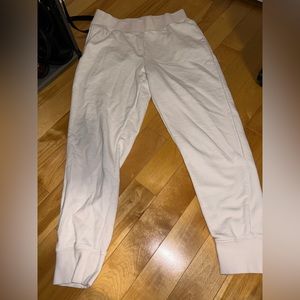 TNA Womens sweatpants with Pockets!